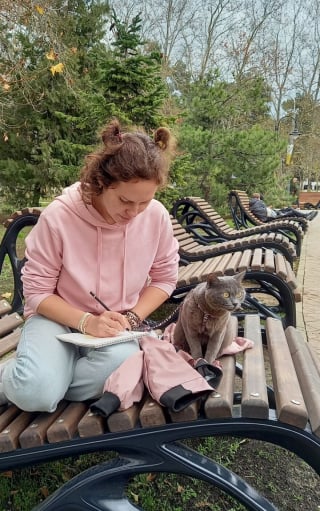 Illustration de l'article : 12 photos d'un chat menant une vie de bohème