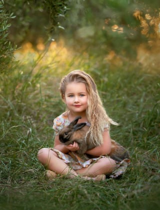 Illustration de l'article : 7 photos magnifiques d'enfants et de leurs animaux de compagnie adorés 