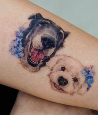 Illustration de l'article : 20 tatouages exceptionnels célébrant l'amour qu'ont les humains pour leurs chiens et chats