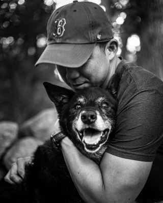 Illustration de l'article : 16 photos montrant l’amour incommensurable entre des propriétaires et leur chat ou leur chien