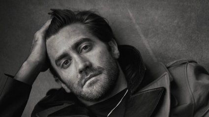 Illustration : Jake Gyllenhaal sauve un chien au milieu de New York !