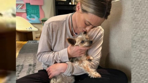 Illustration : L'actrice Hilary Duff partage son émotion après la perte de son chien 